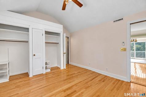 211 Phipps Drive West Haven CT 06516