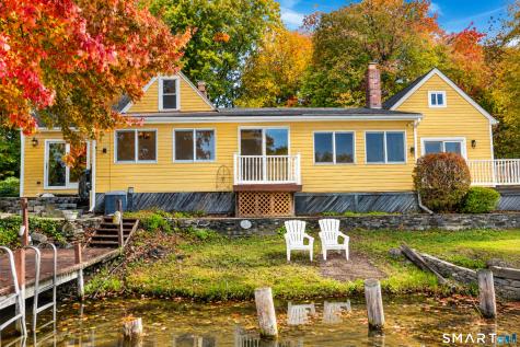 211 Phipps Drive West Haven CT 06516