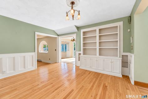 211 Phipps Drive West Haven CT 06516
