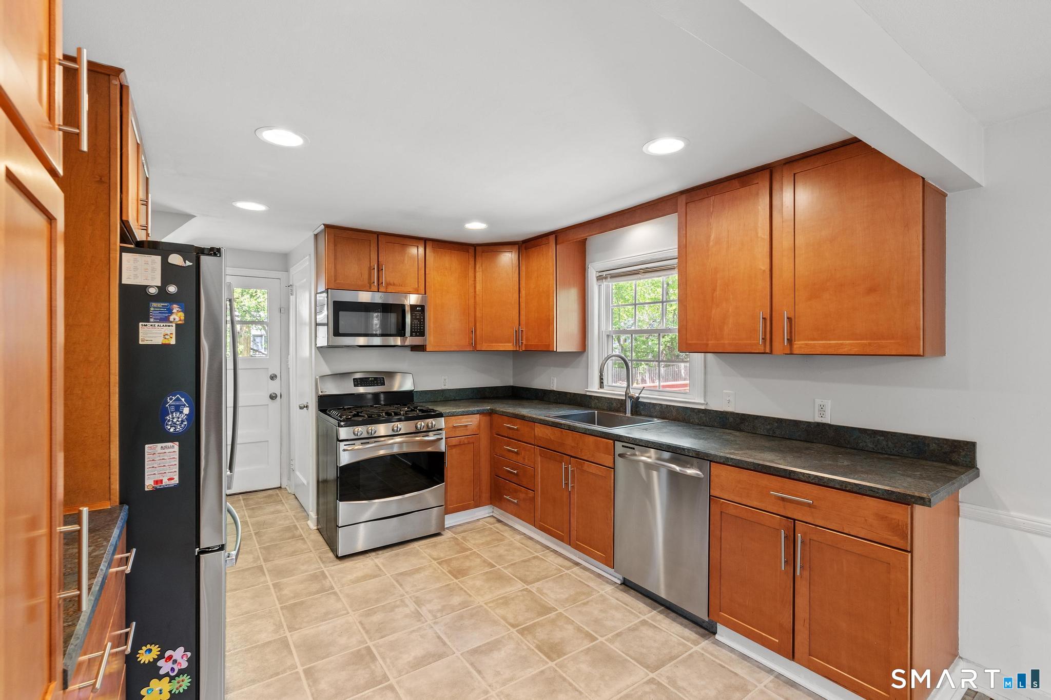 20 Seneca Road West Hartford CT 06117