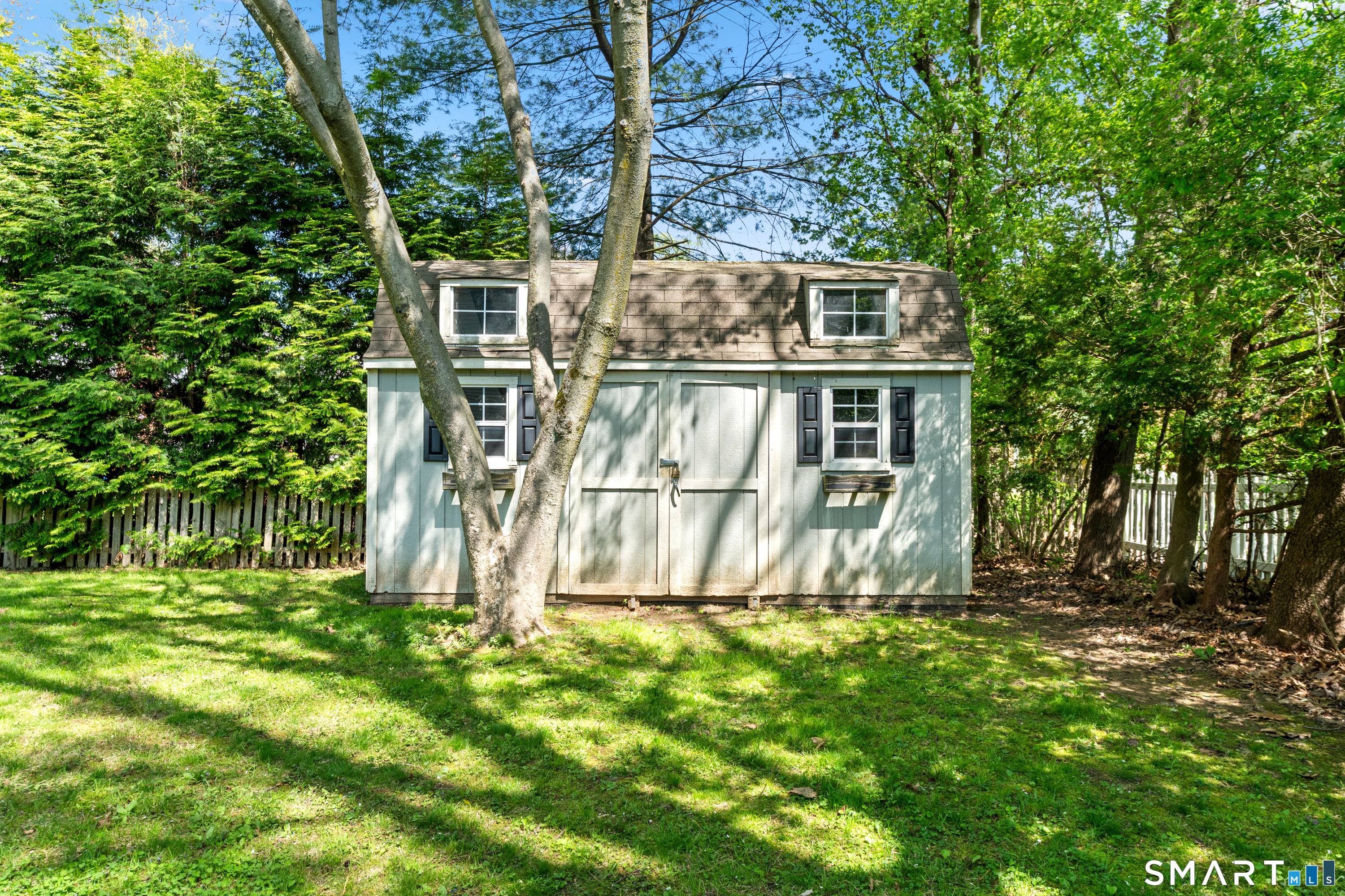 20 Seneca Road West Hartford CT 06117