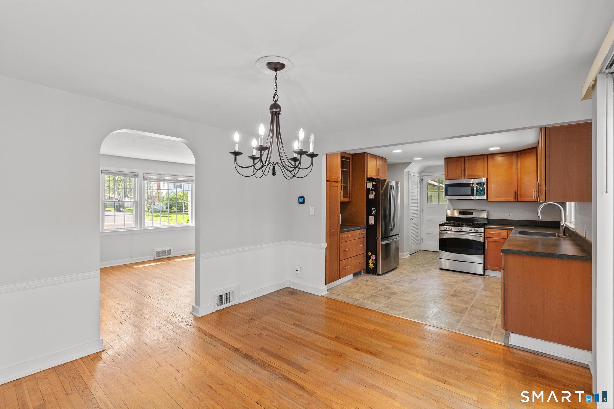 20 Seneca Road West Hartford CT 06117