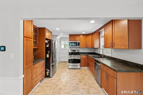 20 Seneca Road West Hartford CT 06117