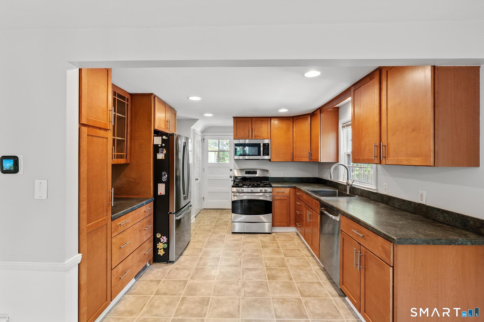 20 Seneca Road West Hartford CT 06117