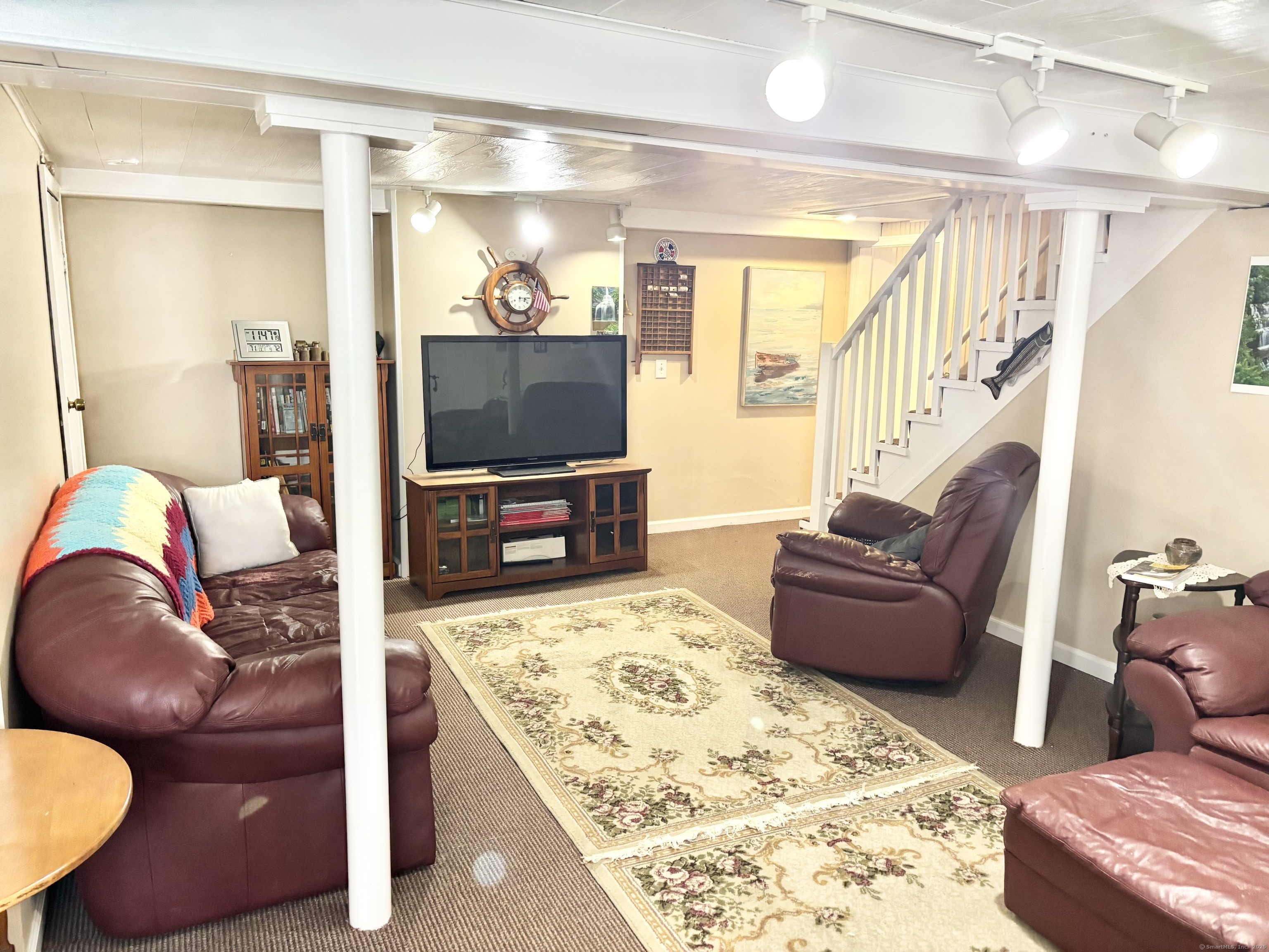 210 Green Road Manchester CT 06042