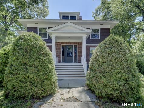 81 Chestnut Street Windham CT 06226
