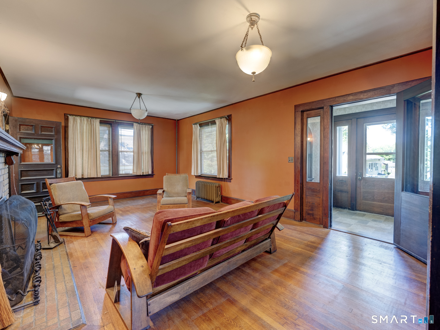 81 Chestnut Street Windham CT 06226