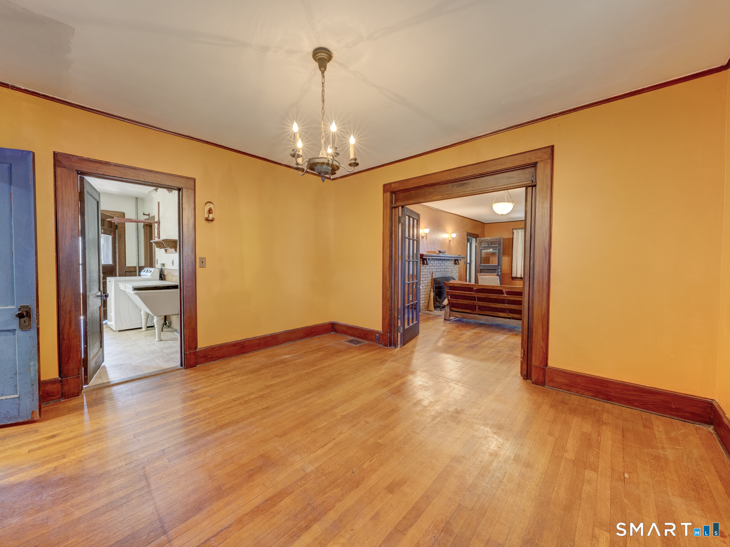 81 Chestnut Street Windham CT 06226