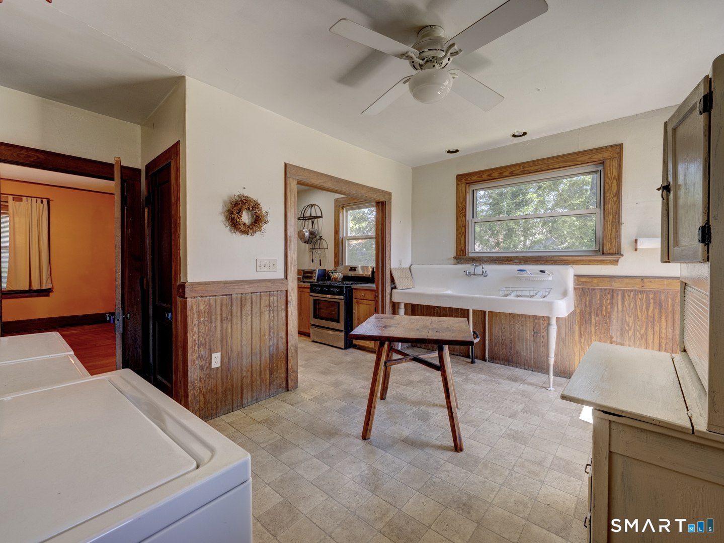 81 Chestnut Street Windham CT 06226