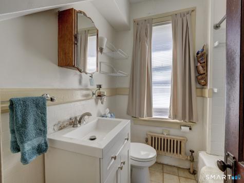 81 Chestnut Street Windham CT 06226