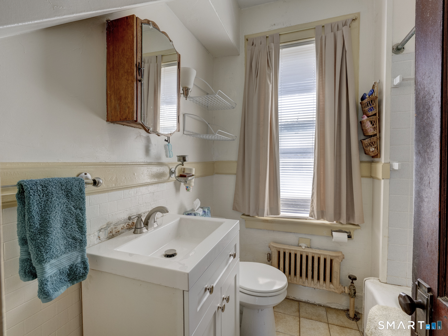 81 Chestnut Street Windham CT 06226