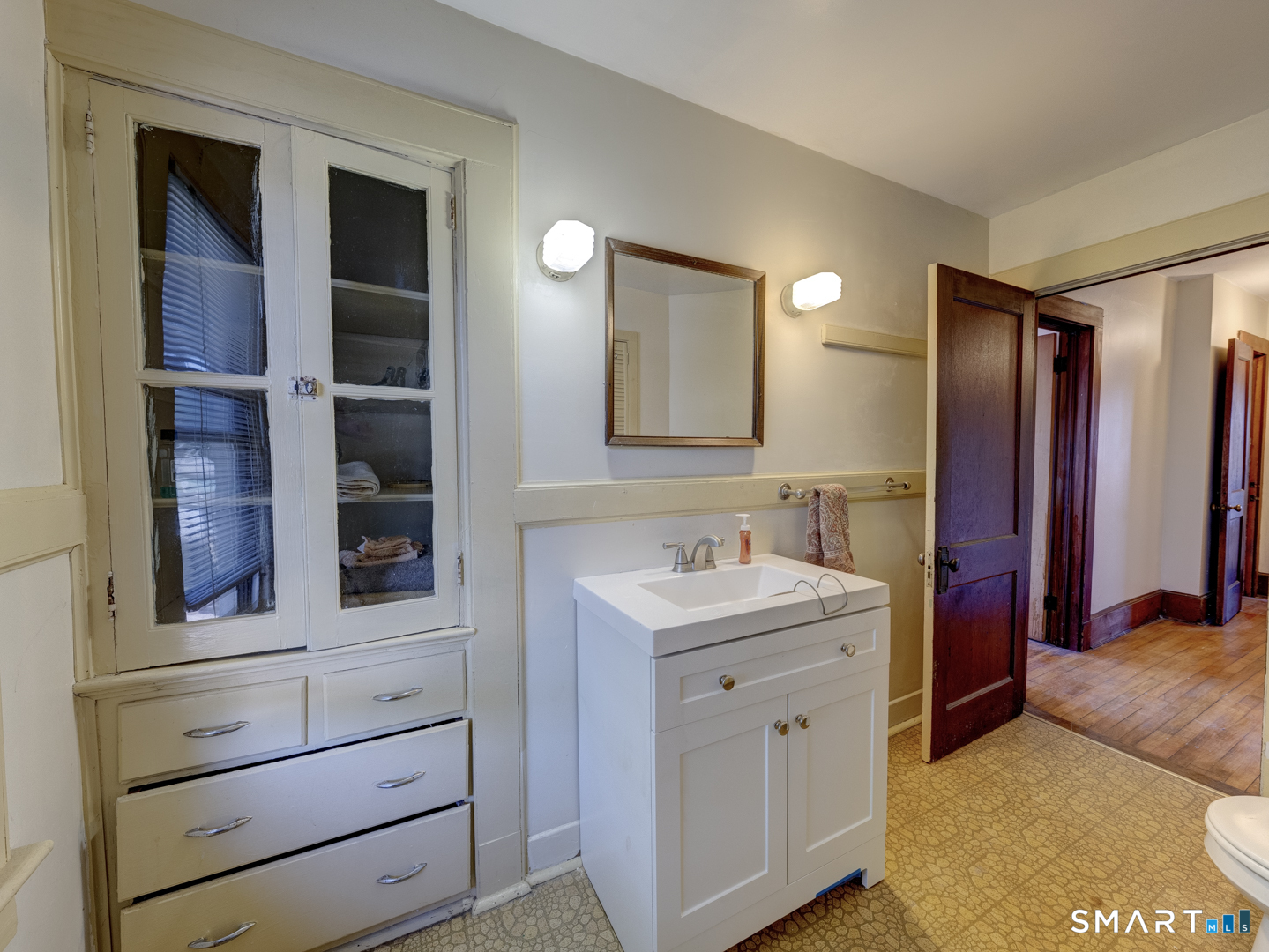 81 Chestnut Street Windham CT 06226