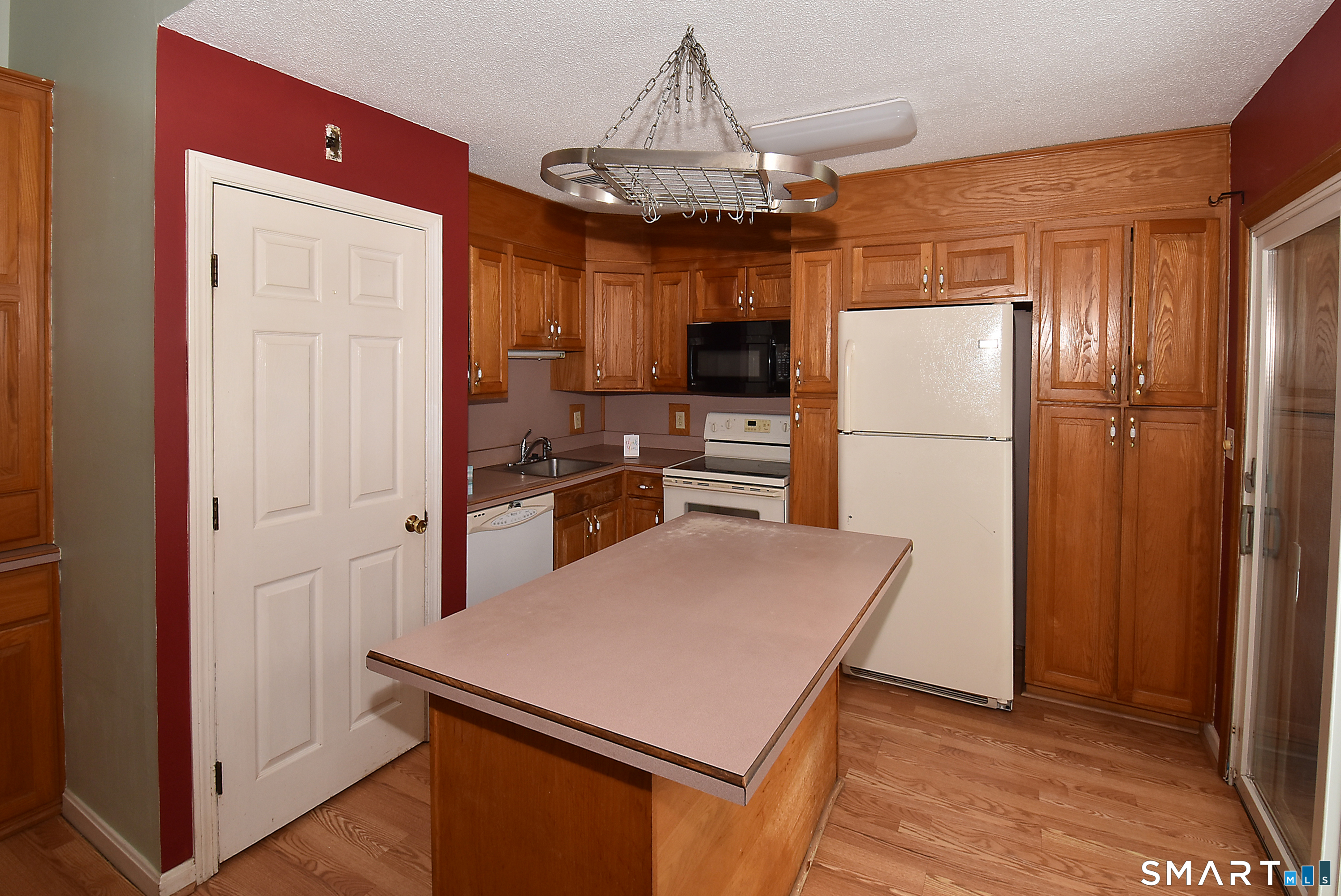 41 Cider Mill Road Ellington CT 06029