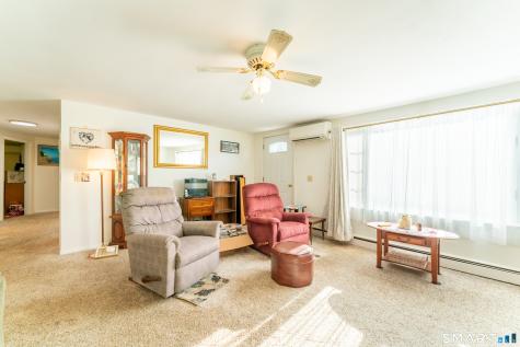 21 Fairmount Street Putnam CT 06260