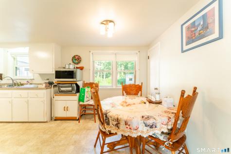 21 Fairmount Street Putnam CT 06260