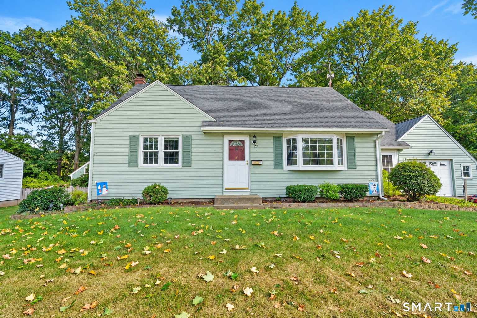 27 Queen Street Enfield CT 06082