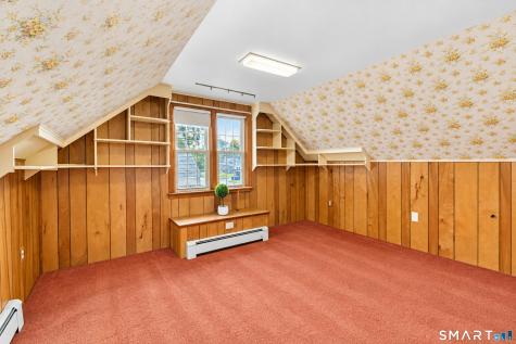 27 Queen Street Enfield CT 06082