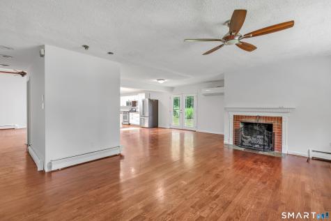 17 Woodlawn Road Monroe CT 06468