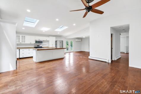 17 Woodlawn Road Monroe CT 06468