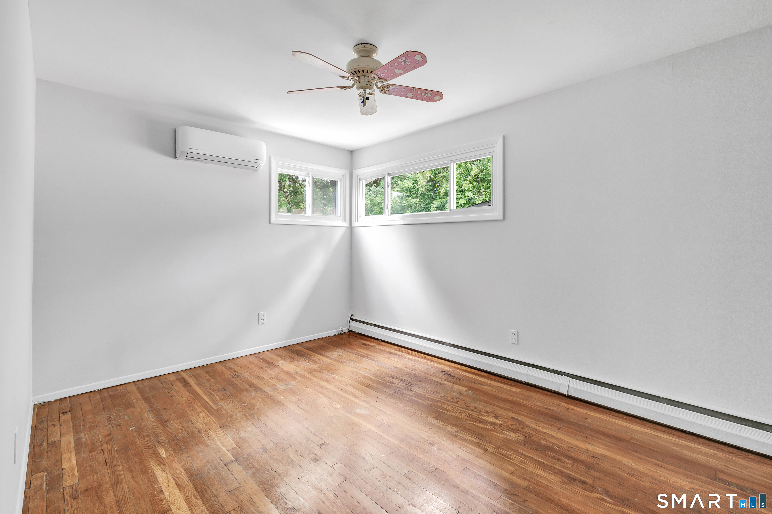 17 Woodlawn Road Monroe CT 06468