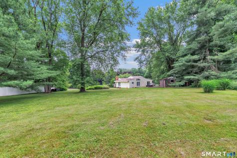 17 Woodlawn Road Monroe CT 06468