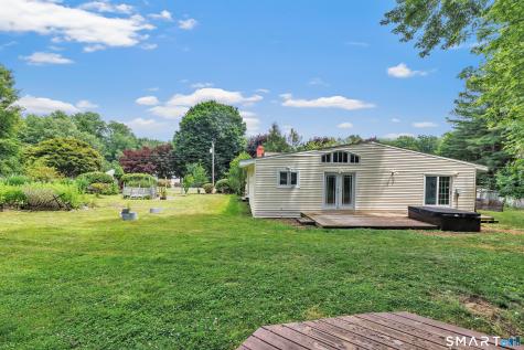 17 Woodlawn Road Monroe CT 06468