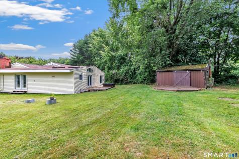 17 Woodlawn Road Monroe CT 06468