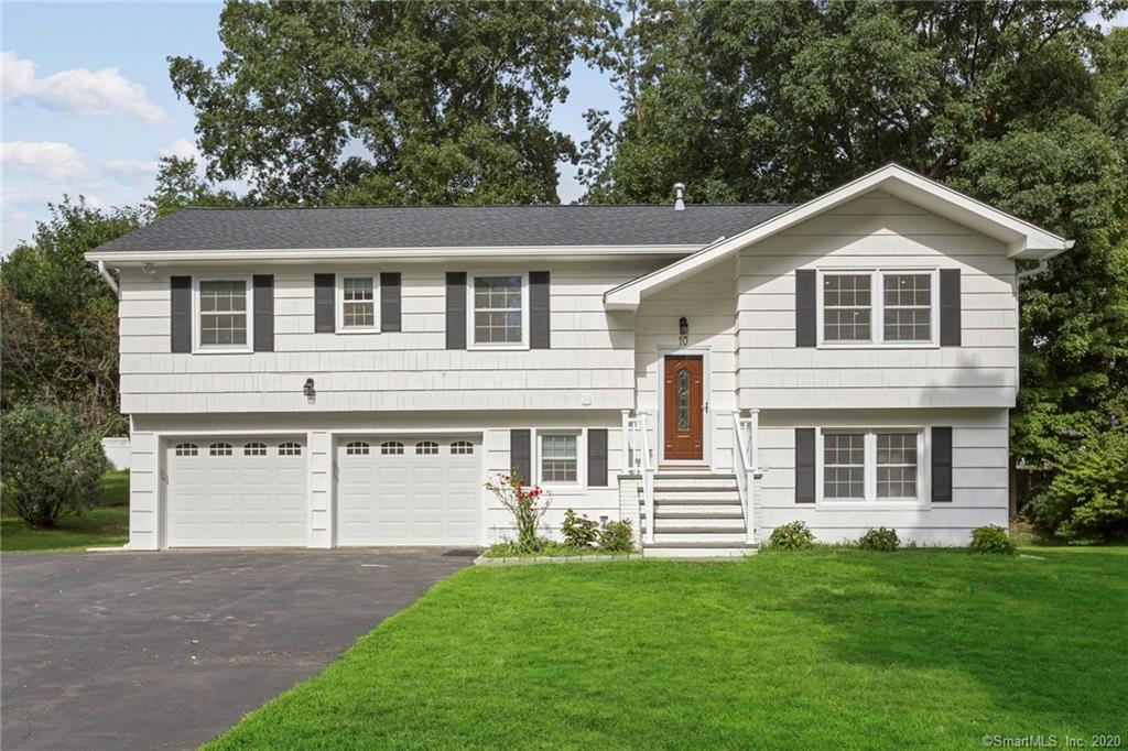 10 Denhurst Place Darien CT 06820