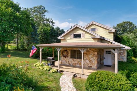 21 Church Street Prospect CT 06712