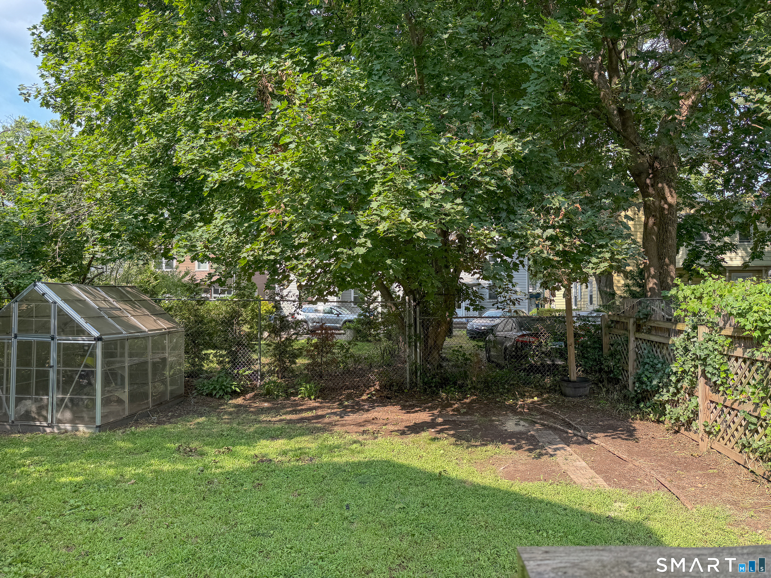 15 Hine Place New Haven CT 06511