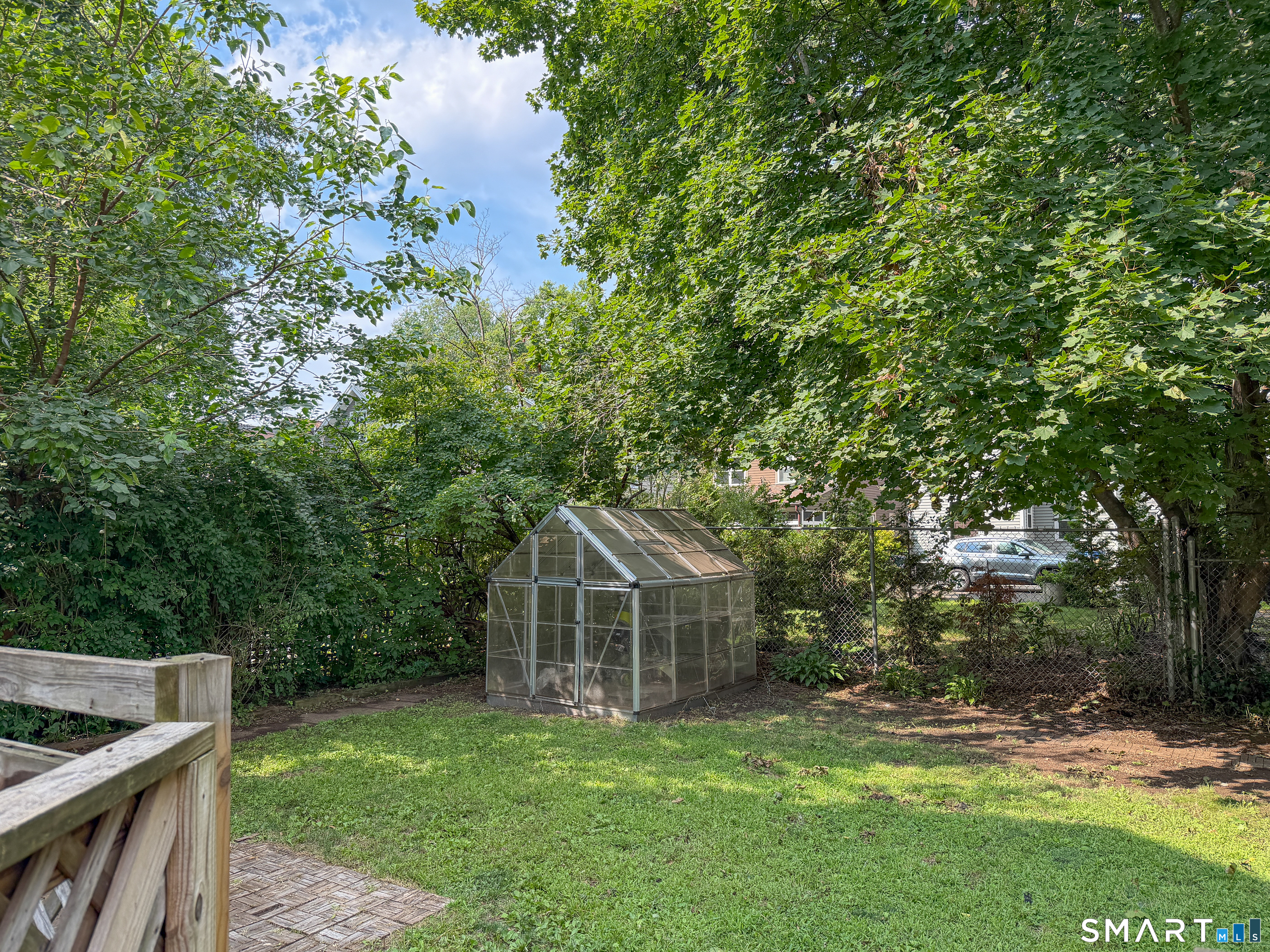 15 Hine Place New Haven CT 06511