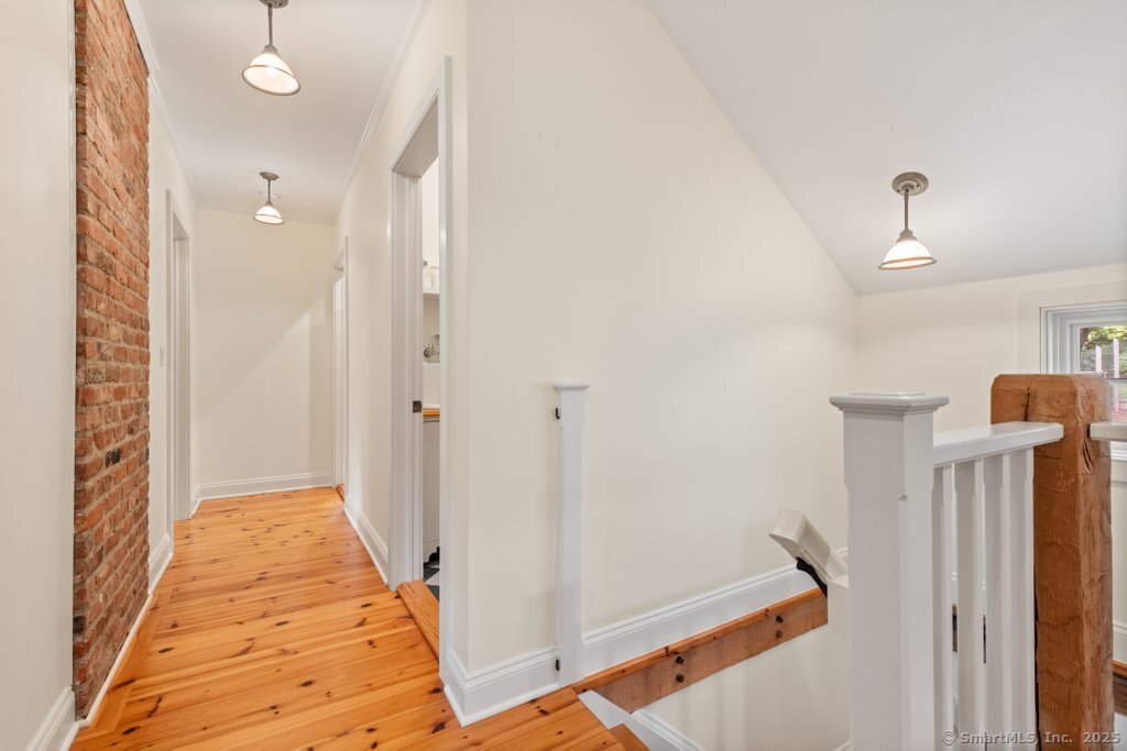 52 Aunt Park Lane Newtown CT 06470