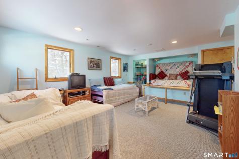 29 Carol Street Danbury CT 06810