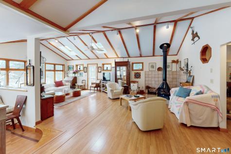 29 Carol Street Danbury CT 06810