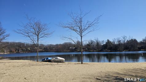 29 Carol Street Danbury CT 06810