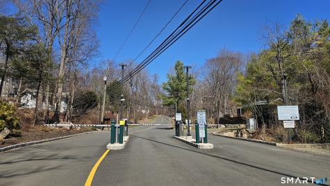 29 Carol Street Danbury CT 06810