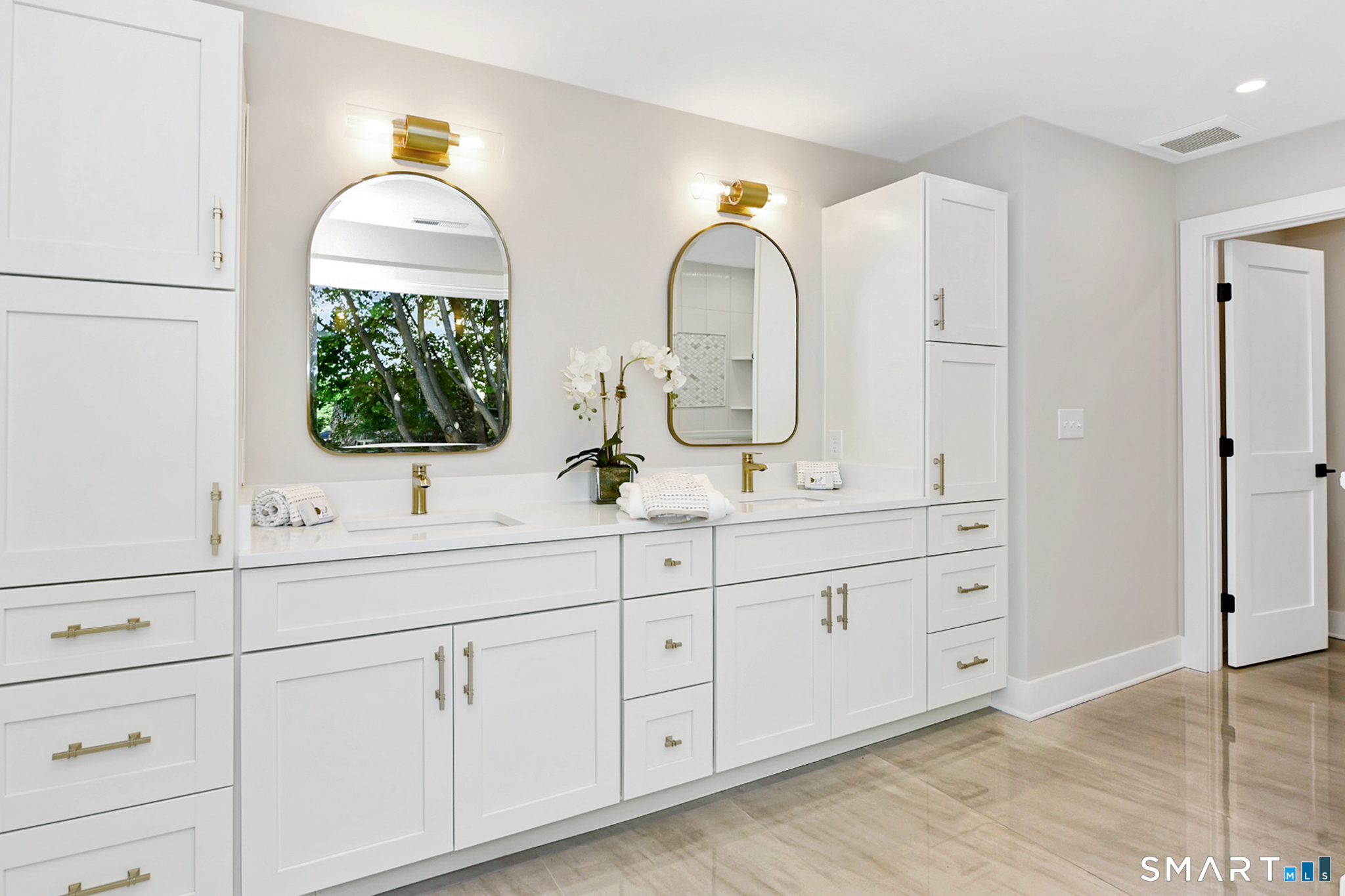 24 Warde Terrace Fairfield CT 06825
