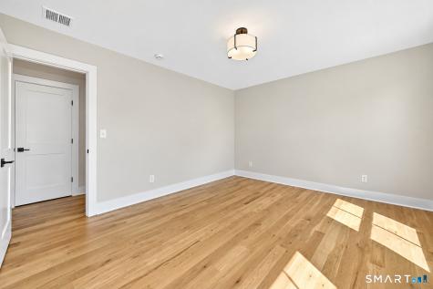 24 Warde Terrace Fairfield CT 06825