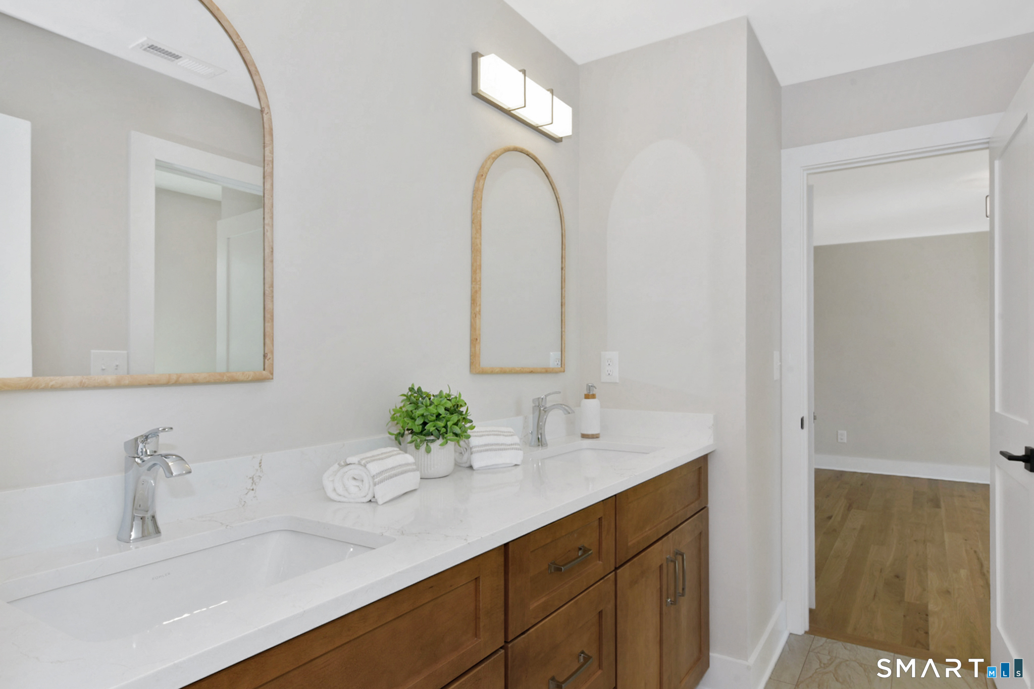24 Warde Terrace Fairfield CT 06825