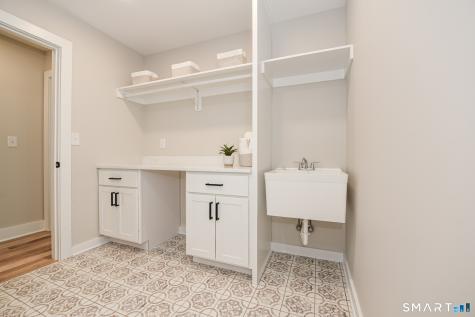 24 Warde Terrace Fairfield CT 06825