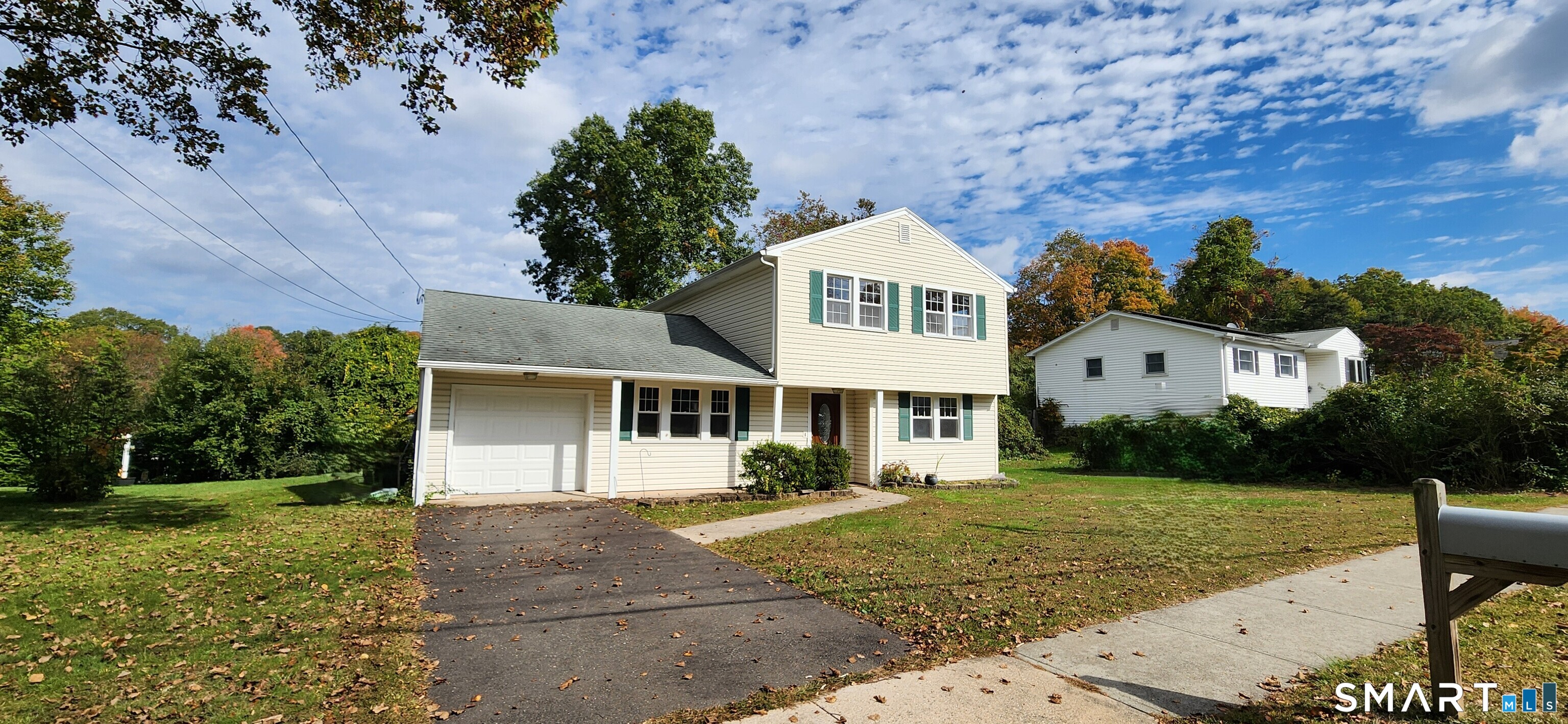 141 Flower Drive Hamden CT 06518