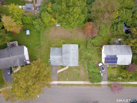 141 Flower Drive Hamden CT 06518