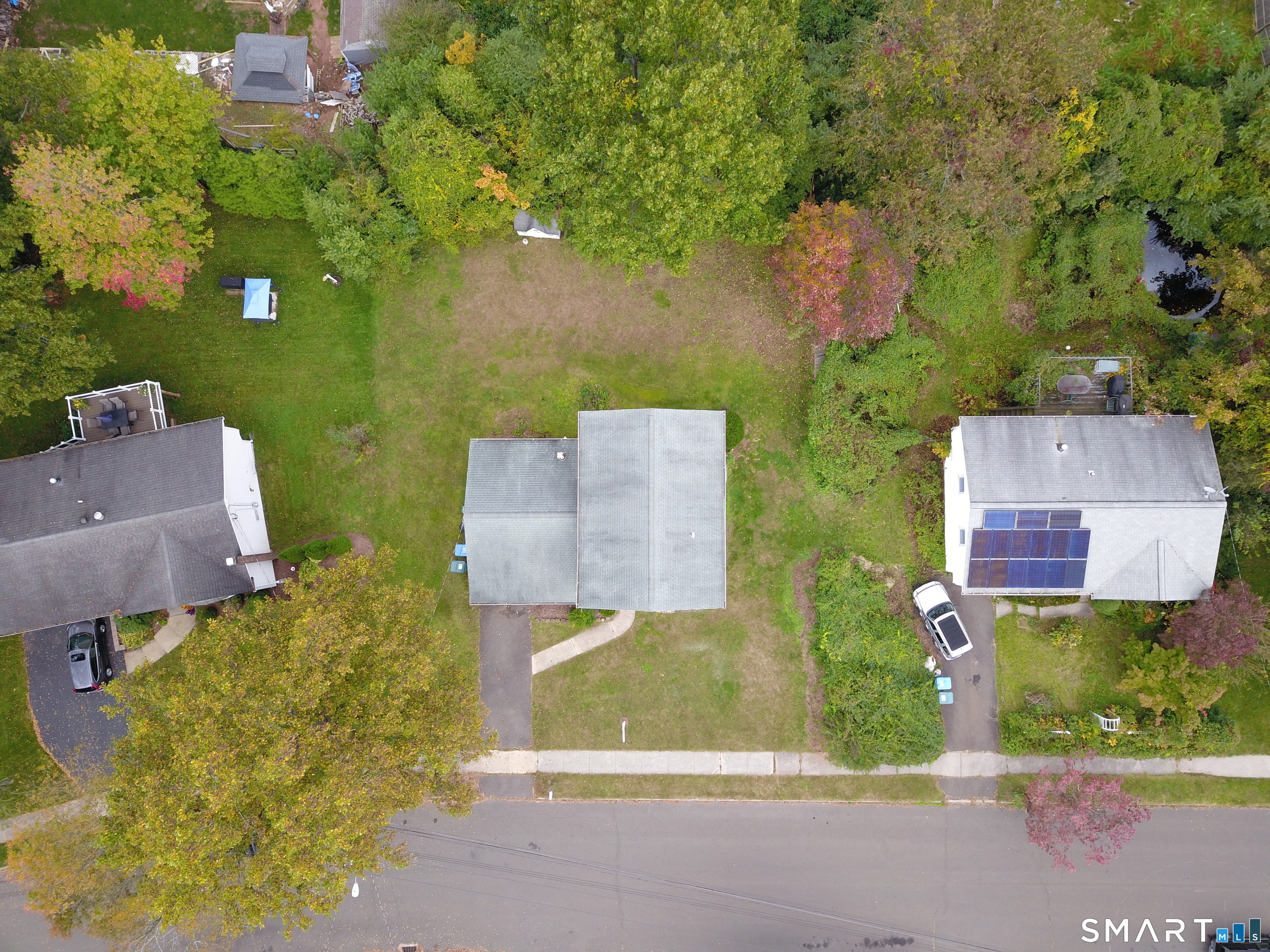 141 Flower Drive Hamden CT 06518