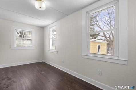 41 Riverview Avenue Groton CT 06340