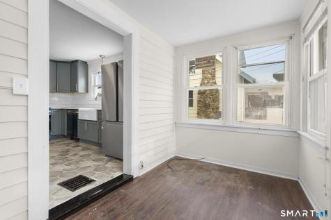 41 Riverview Avenue Groton CT 06340