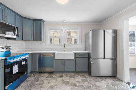 41 Riverview Avenue Groton CT 06340