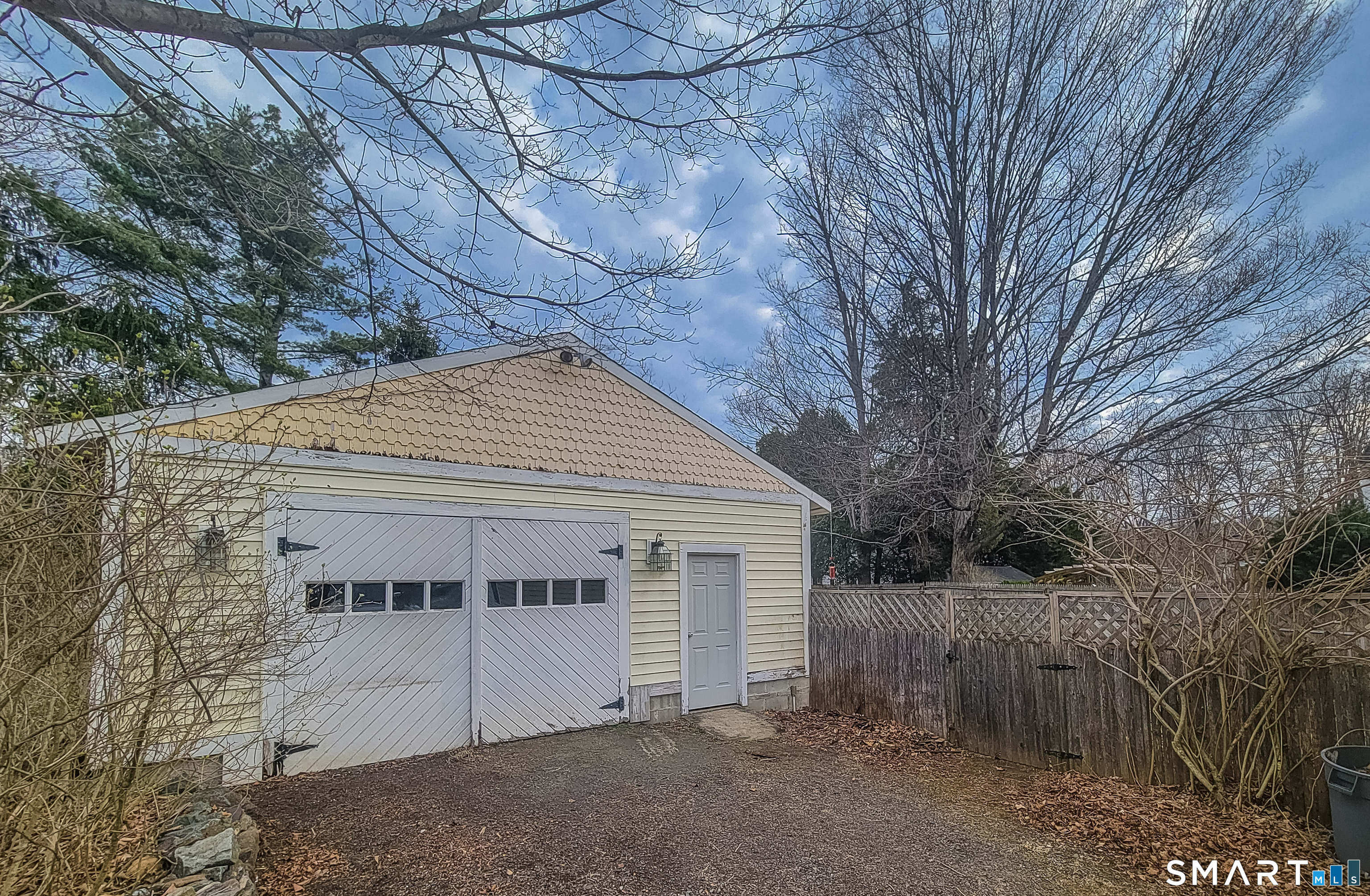 107 Main Street Middlefield CT 06481