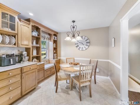 1 Northgate Lane North Haven CT 06473