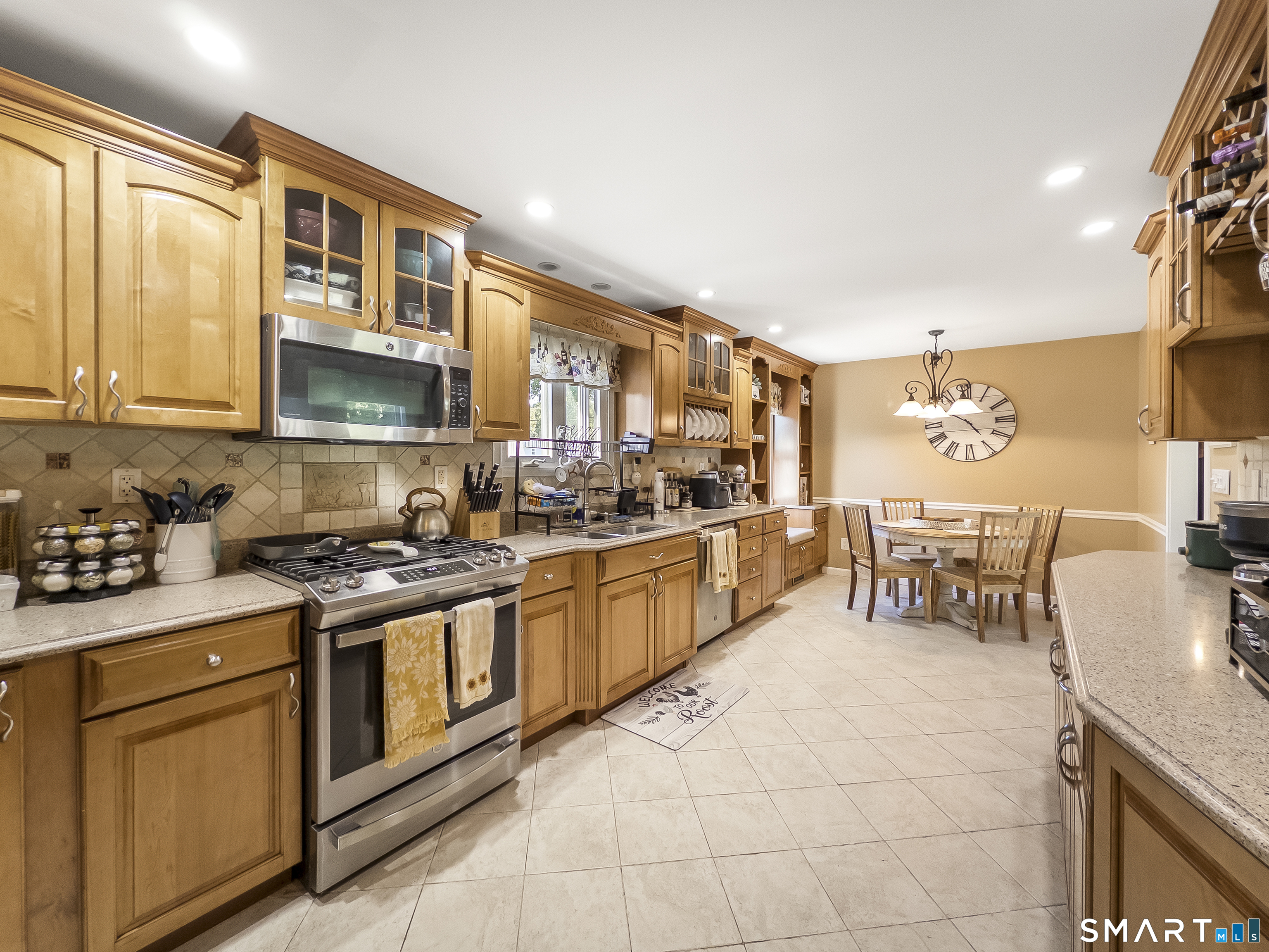 1 Northgate Lane North Haven CT 06473