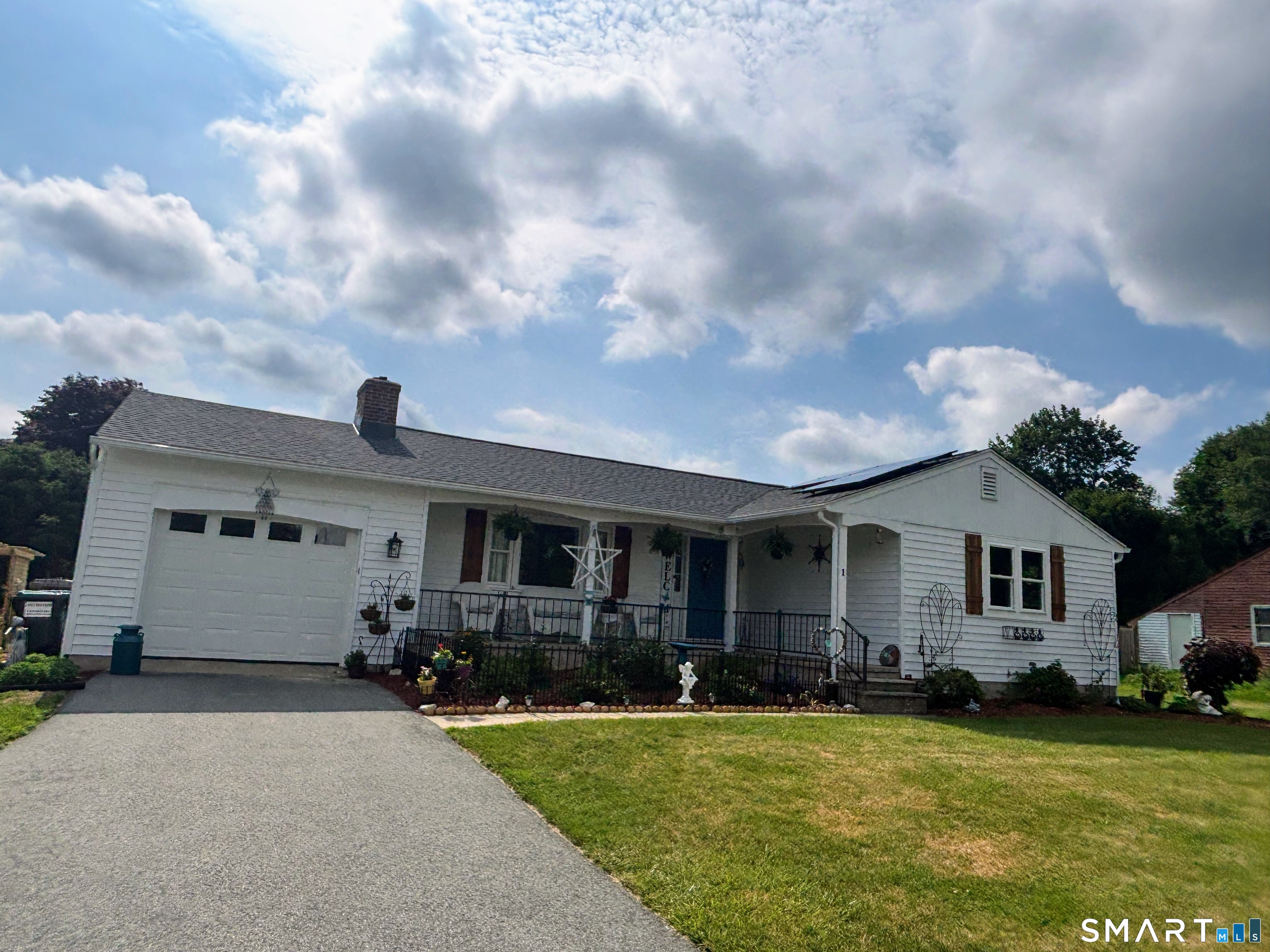 1 Kirtland Avenue Chester CT 06412